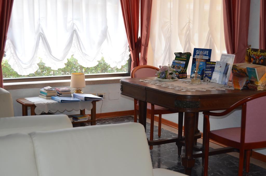 Park Hotel Peru ***S 利多迪迪耶索洛 外观 照片
