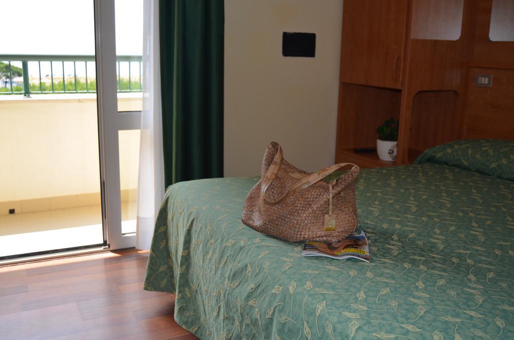 Park Hotel Peru ***S 利多迪迪耶索洛 外观 照片
